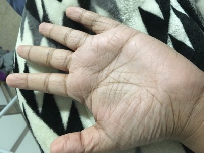 Left Hand 1.jpg